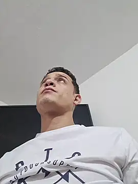 Ethanho0t online show from 10-29-25, 12:18