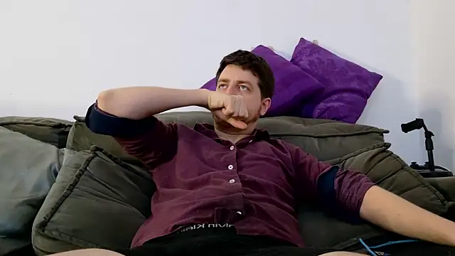 aaron nvk online show from 10-21-25, 09:26