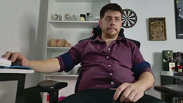 aaron nvk online show from 01-11-26, 01:54