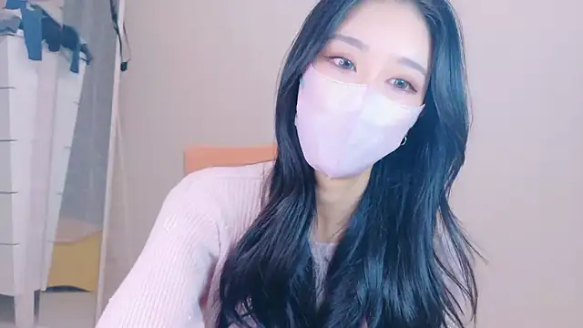 ramuchan desu online show from 11-17-25, 01:33