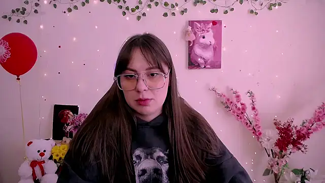 Amanda Bright  online show from 04-14-26, 10:43