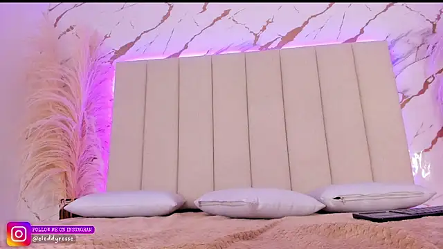 Elody rousse online show from 10-12-25, 11:42