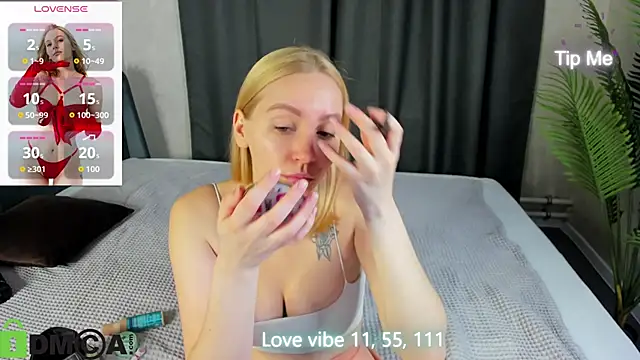 Snapshot of Anna_Chelsea chatting on 11-03-25, 12:46 Anna Chelsea online show from 11-03-25, 12:46