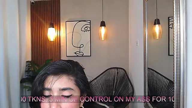 Lia Mar  online show from 04-15-26, 06:04