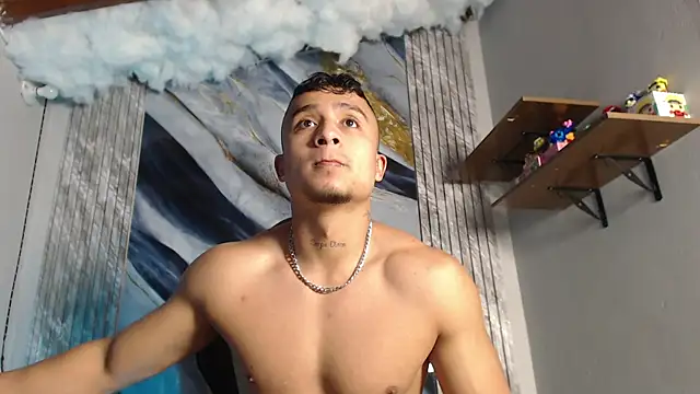 Snapshot of ThiagoBlaze chatting on 06-27-26, 03:55 ThiagoBlaze online show from 06-27-26, 03:55