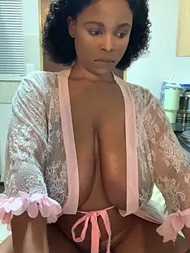 Snapshot of jayjayja19 chatting on 05-27-26, 01:35 jayjayja19 online show from 05-27-26, 01:35