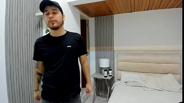 Amazing Wallen online show from 10-07-25, 04:37