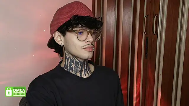 Mihail leroy online show from 02-06-26, 03:22