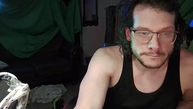 Snapshot of MasterDaddyCool chatting on 09-27-25, 06:40 MasterDaddyCool online show from 09-27-25, 06:40