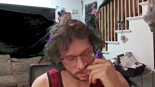 Snapshot of MasterDaddyCool chatting on 09-30-25, 06:40 MasterDaddyCool online show from 09-30-25, 06:40