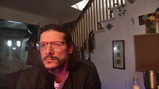 Snapshot of MasterDaddyCool chatting on 11-19-25, 03:45 MasterDaddyCool online show from 11-19-25, 03:45