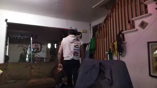 Snapshot of MasterDaddyCool chatting on 12-05-25, 12:58 MasterDaddyCool online show from 12-05-25, 12:58