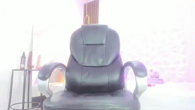 Snapshot of Ricky_Owens1 chatting on 10-11-25, 01:20 Ricky Owens1 online show from 10-11-25, 01:20