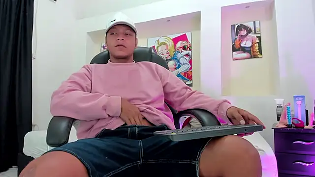 Snapshot of Ricky_Owens1 chatting on 12-03-25, 07:56 Ricky Owens1 online show from 12-03-25, 07:56