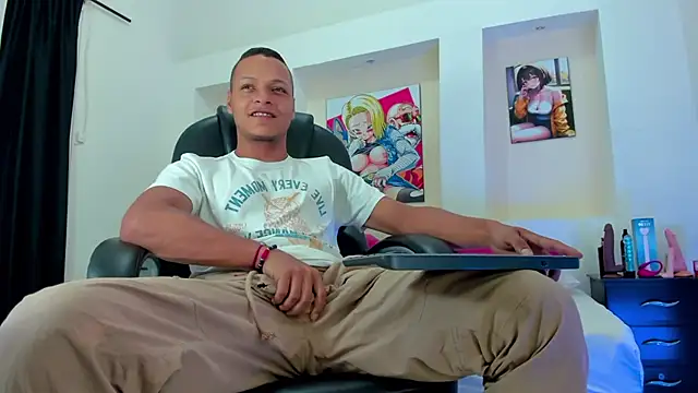 Snapshot of Ricky_Owens1 chatting on 12-15-25, 07:29 Ricky Owens1 online show from 12-15-25, 07:29