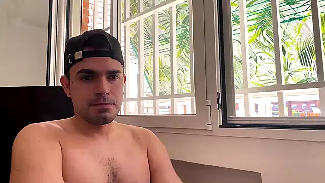 Snapshot of joseemontilla chatting on 07-05-26, 12:23 joseemontilla online show from 07-05-26, 12:23