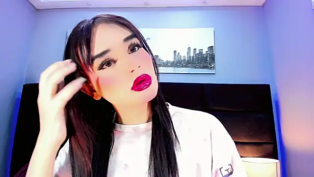 Snapshot of Valeria_Rouss chatting on 10-18-25, 01:12 Valeria Rouss online show from 10-18-25, 01:12