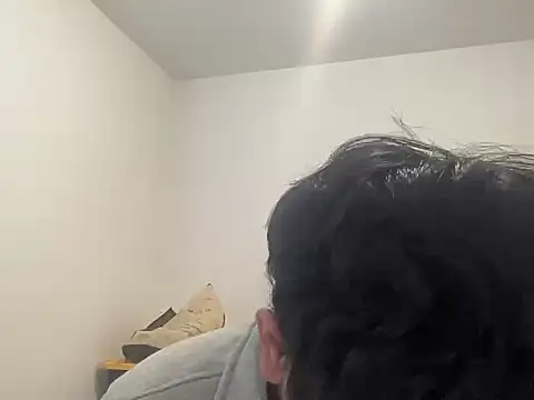 Unseenadam143 online show from 10-28-25, 05:59