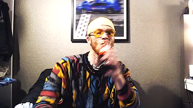 Snapshot of jinjasnack chatting on 10-30-25, 03:41 jinjasnack online show from 10-30-25, 03:41