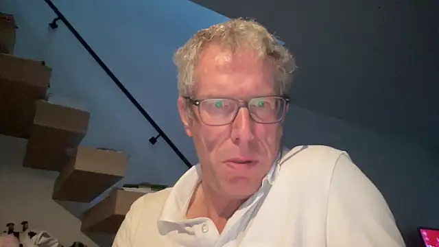 Snapshot of choupipat1 chatting on 09-13-25, 05:29 choupipat1 online show from 09-13-25, 05:29