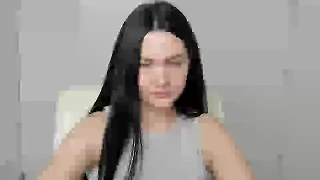 Snapshot of Lune_Moon chatting on 10-06-25, 05:27 Lune Moon online show from 10-06-25, 05:27