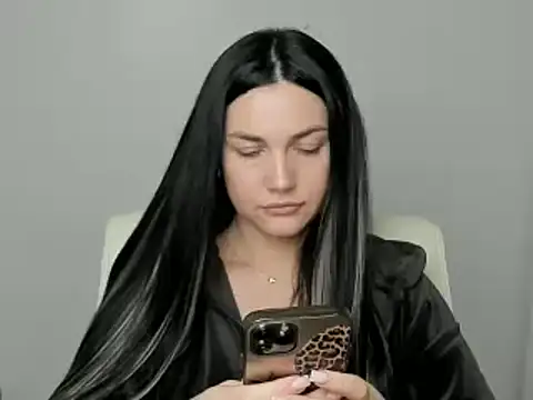 Snapshot of Lune_Moon chatting on 10-09-25, 07:06 Lune Moon online show from 10-09-25, 07:06