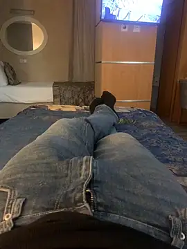 Snapshot of sesa12 chatting on 12-15-25, 03:38 sesa12 online show from 12-15-25, 03:38