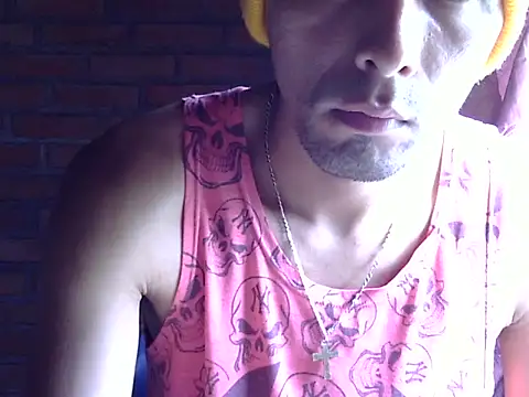 Snapshot of Boycumlatino chatting on 01-07-26, 02:30 Boycumlatino online show from 01-07-26, 02:30