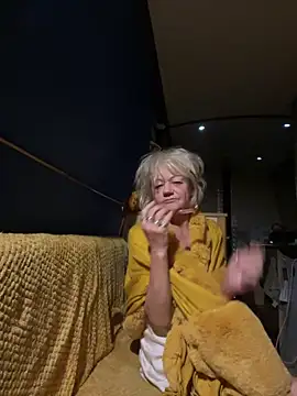 ladyboatlady online show from 10-17-25, 05:54