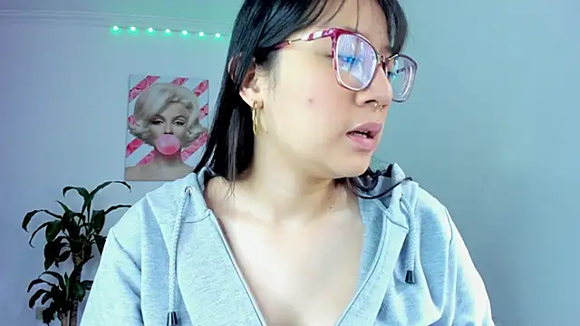 rouse red online show from 11-08-25, 01:33