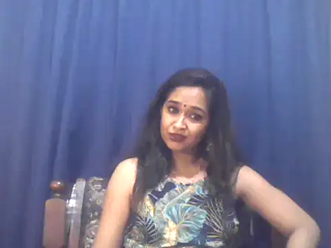 Snapshot of cute_indianxo chatting on 11-07-25, 06:41 cute indianxo online show from 11-07-25, 06:41