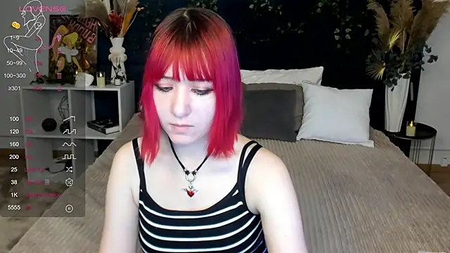 Ketrin Jones online show from 11-08-25, 03:23