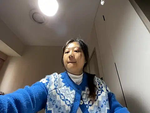 xena0501 online show from 11-08-25, 06:24