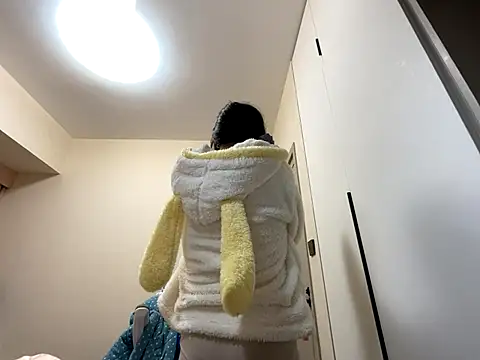 xena0501 online show from 11-12-25, 02:06