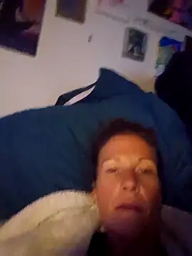 Snapshot of PhynneNicole chatting on 12-05-25, 10:02 PhynneNicole online show from 12-05-25, 10:02