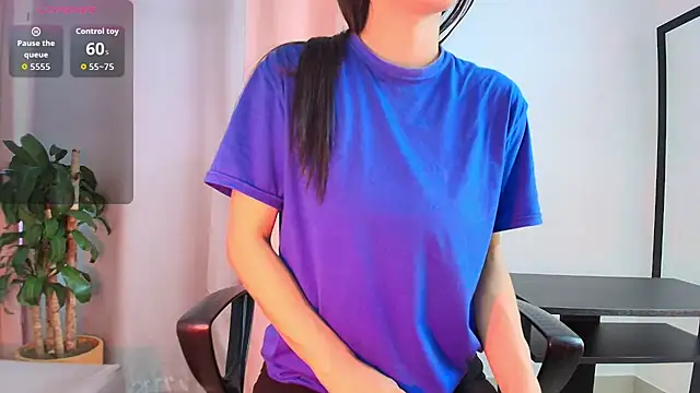 saray reese online show from 01-06-26, 08:12