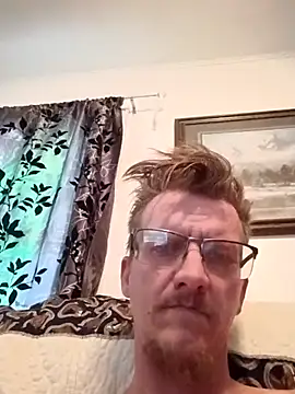 Snapshot of Kinkyfreak88992 chatting on 02-15-26, 07:32 Kinkyfreak88992 online show from 02-15-26, 07:32