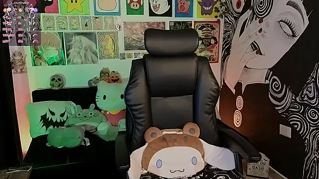 Yuhwan  online show from 10-23-25, 09:02