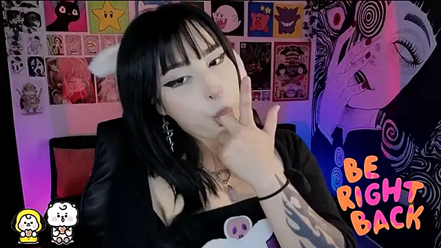 Snapshot of Yuhwan_ chatting on 01-05-26, 09:18 Yuhwan online show from 01-05-26, 09:18