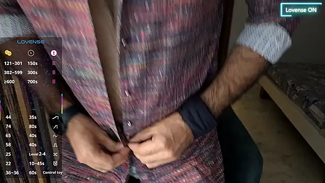 mlove902 online show from 04-15-26, 09:38