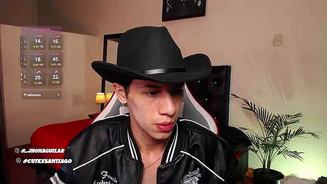 Snapshot of santiago_cutex chatting on 01-07-26, 01:24 santiago cutex online show from 01-07-26, 01:24