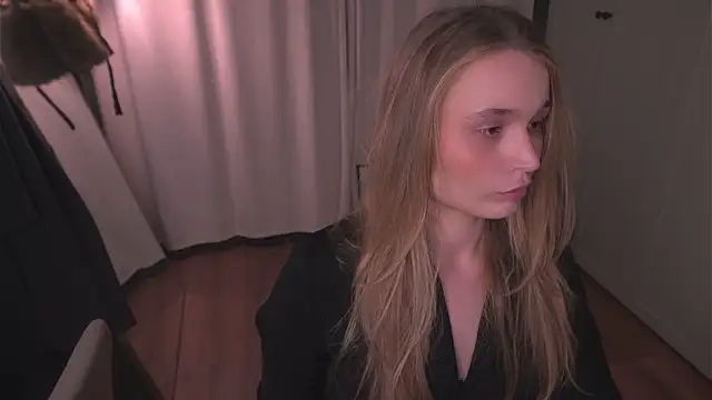 lisa schiele online show from 03-17-26, 08:23