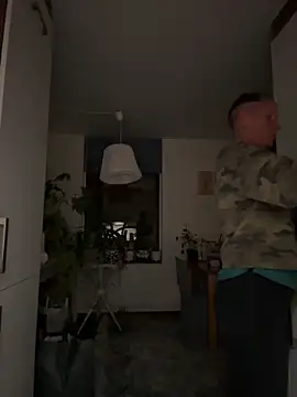 SwingWingWomanSweden online show from 09-09-25, 08:52