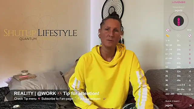 SwingWingWomanSweden online show from 12-04-25, 11:08