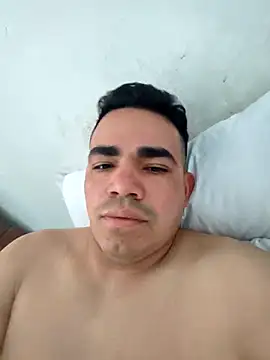 Snapshot of 2025-DANIEL chatting on 03-08-26, 08:23 2025-DANIEL online show from 03-08-26, 08:23