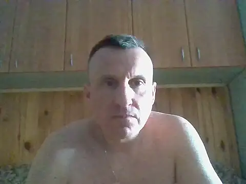 Maksymilian1 online show from 04-19-26, 10:36