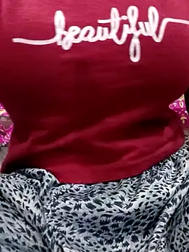 Snapshot of Mynidhiji chatting on 10-29-25, 06:37 Mynidhiji online show from 10-29-25, 06:37