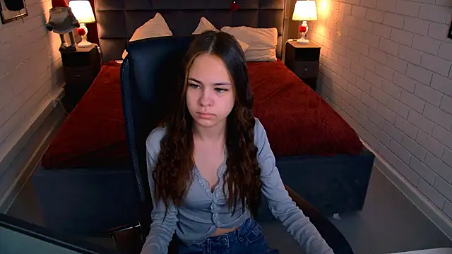 UliaNeer online show from 01-09-26, 05:10