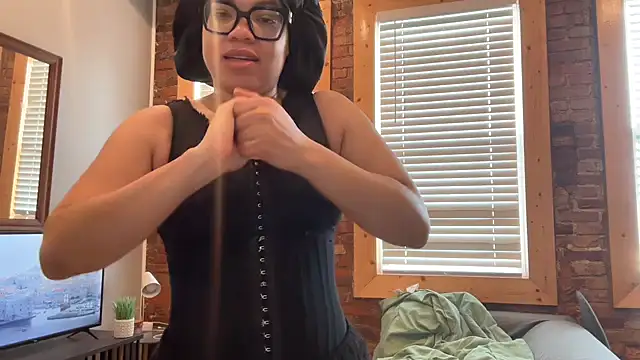 Snapshot of zahrabliss chatting on 01-05-26, 08:45 zahrabliss online show from 01-05-26, 08:45