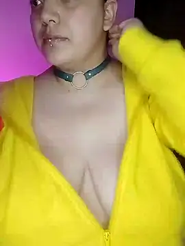 Snapshot of kittenFreyja_ chatting on 11-20-25, 09:36 kittenFreyja online show from 11-20-25, 09:36